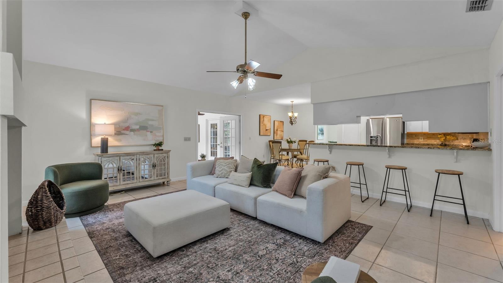 ENGLELAKE - Residential Lease