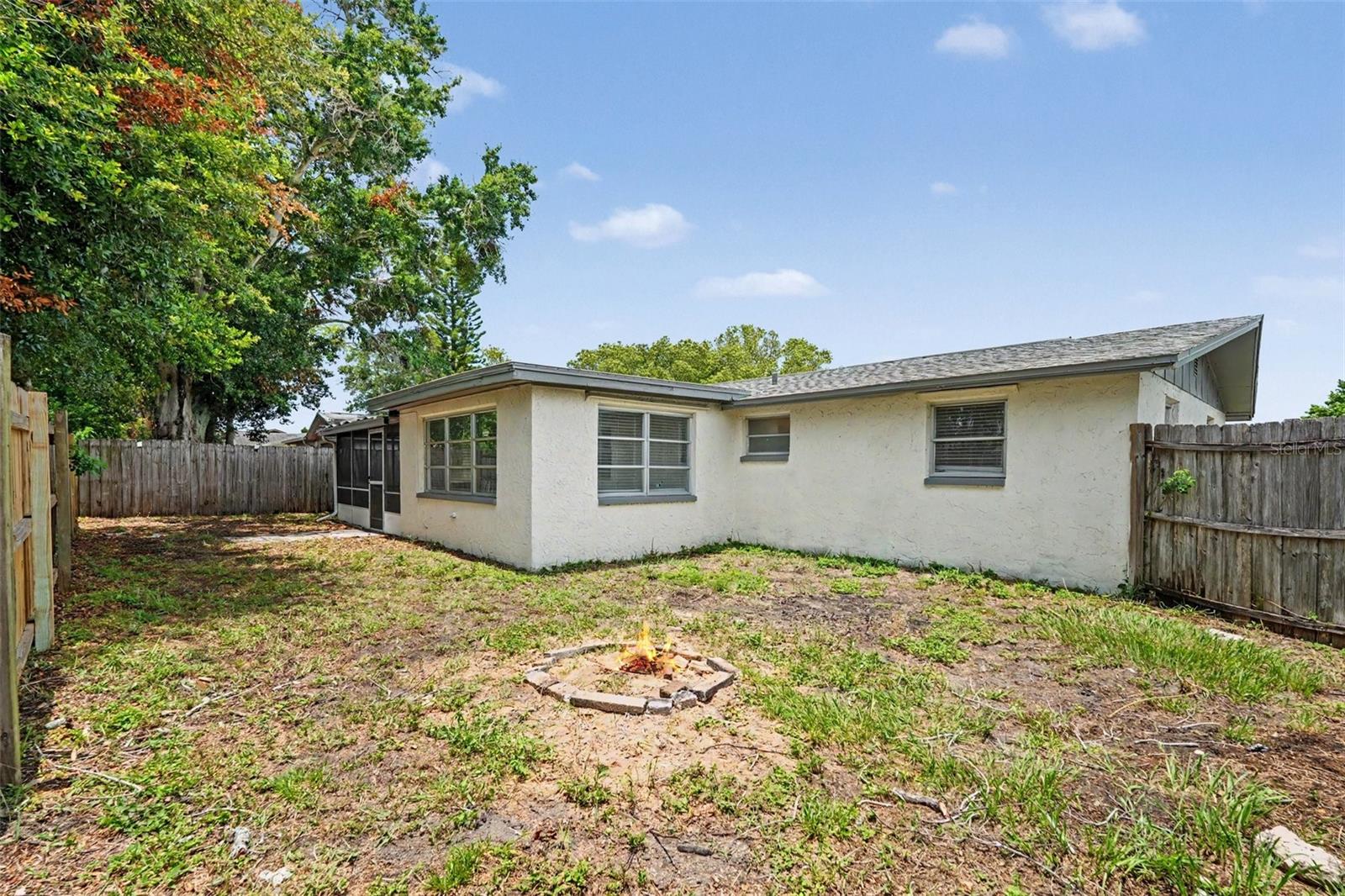 HOLIDAY GARDENS ESTATES - Residential