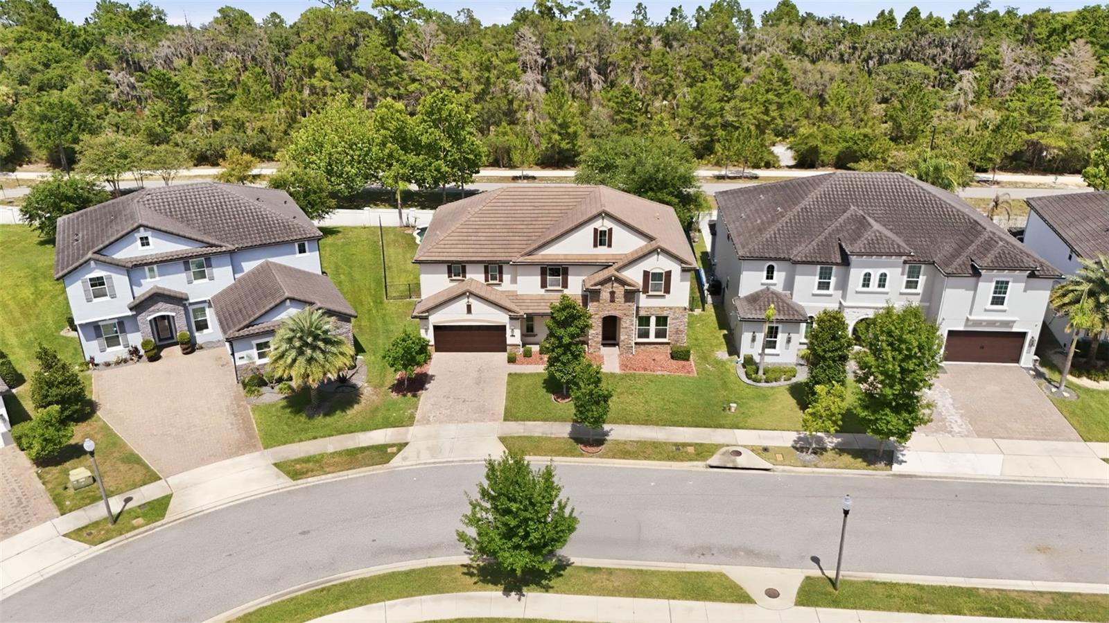 ESTATES/PARKSIDE - Residential