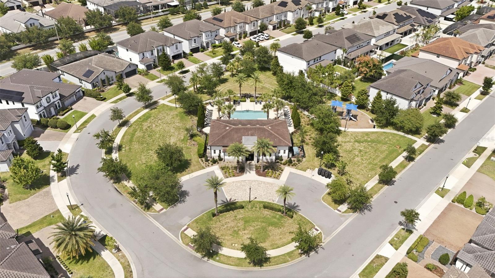ESTATES/PARKSIDE - Residential