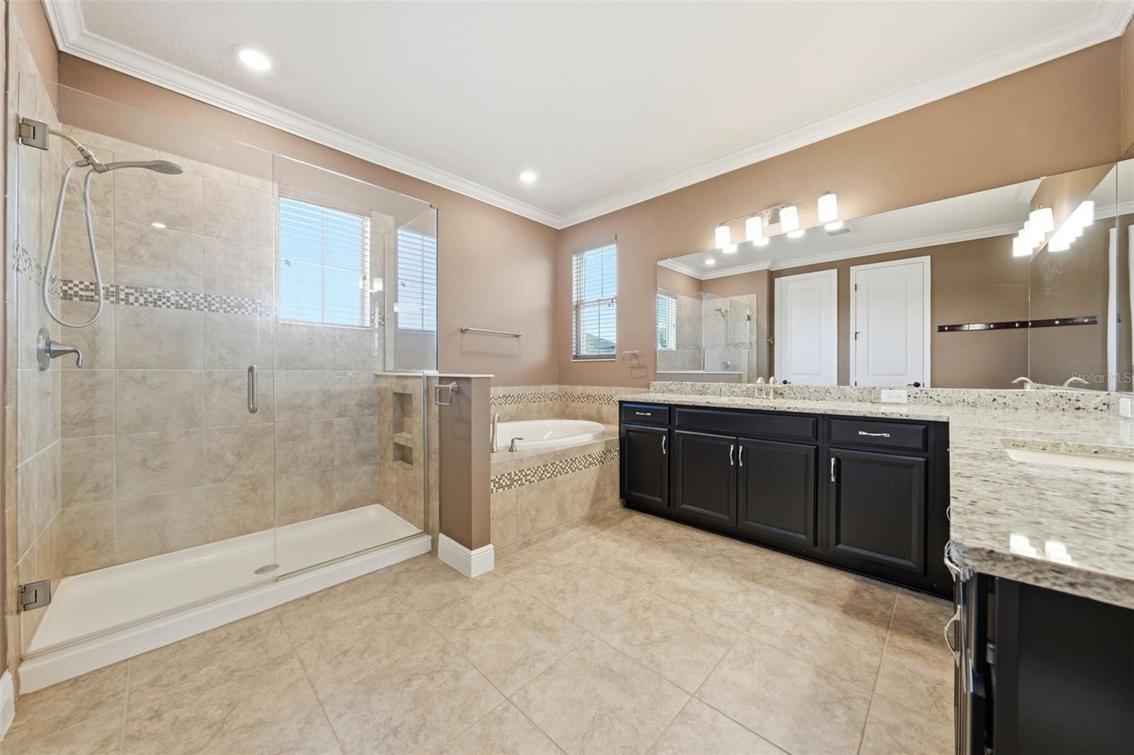 ESTATES/PARKSIDE - Residential