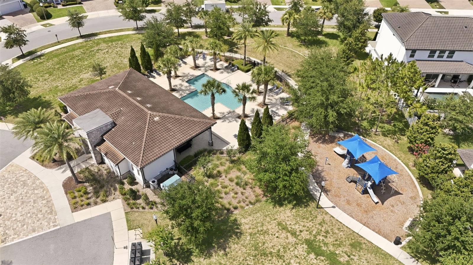 ESTATES/PARKSIDE - Residential