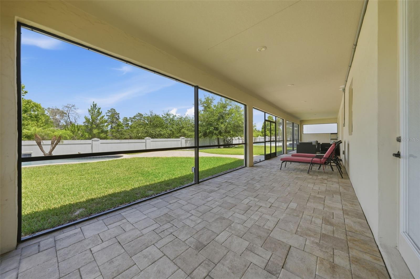 ESTATES/PARKSIDE - Residential