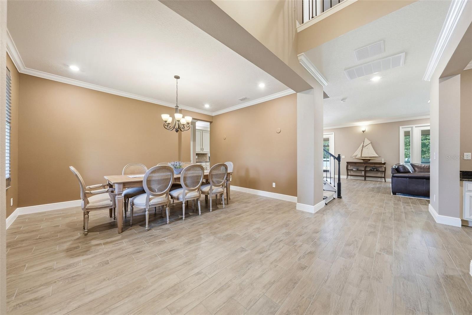 ESTATES/PARKSIDE - Residential