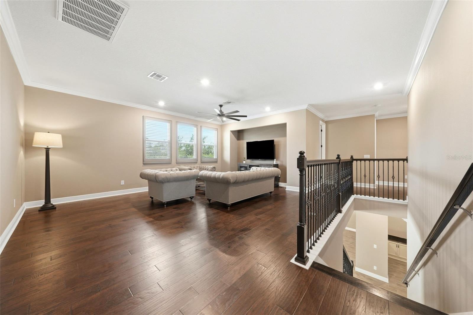 ESTATES/PARKSIDE - Residential