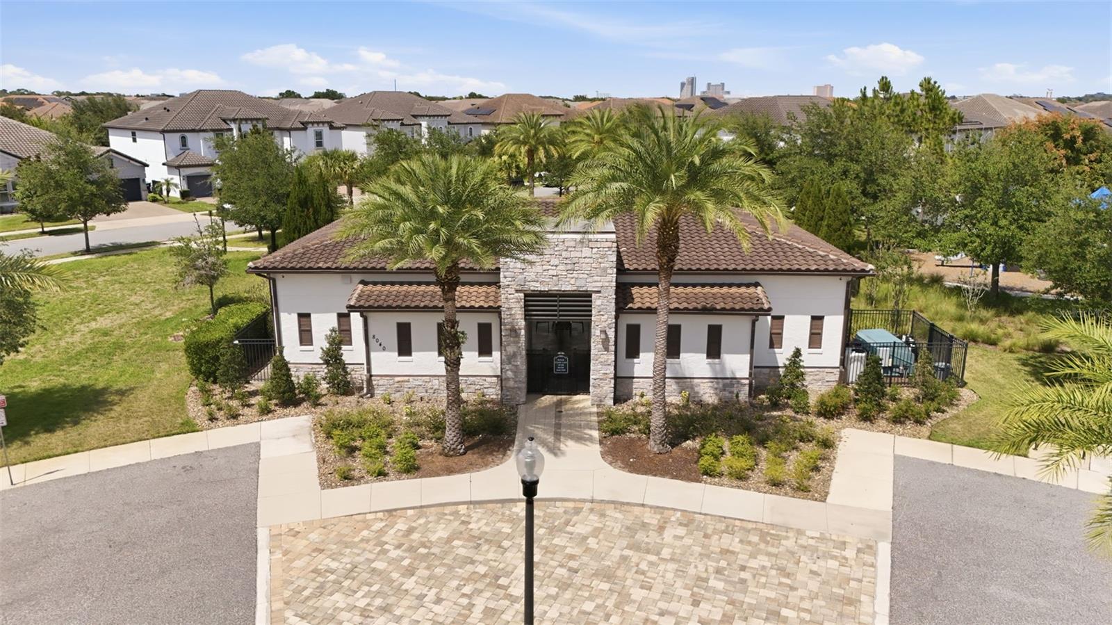 ESTATES/PARKSIDE - Residential