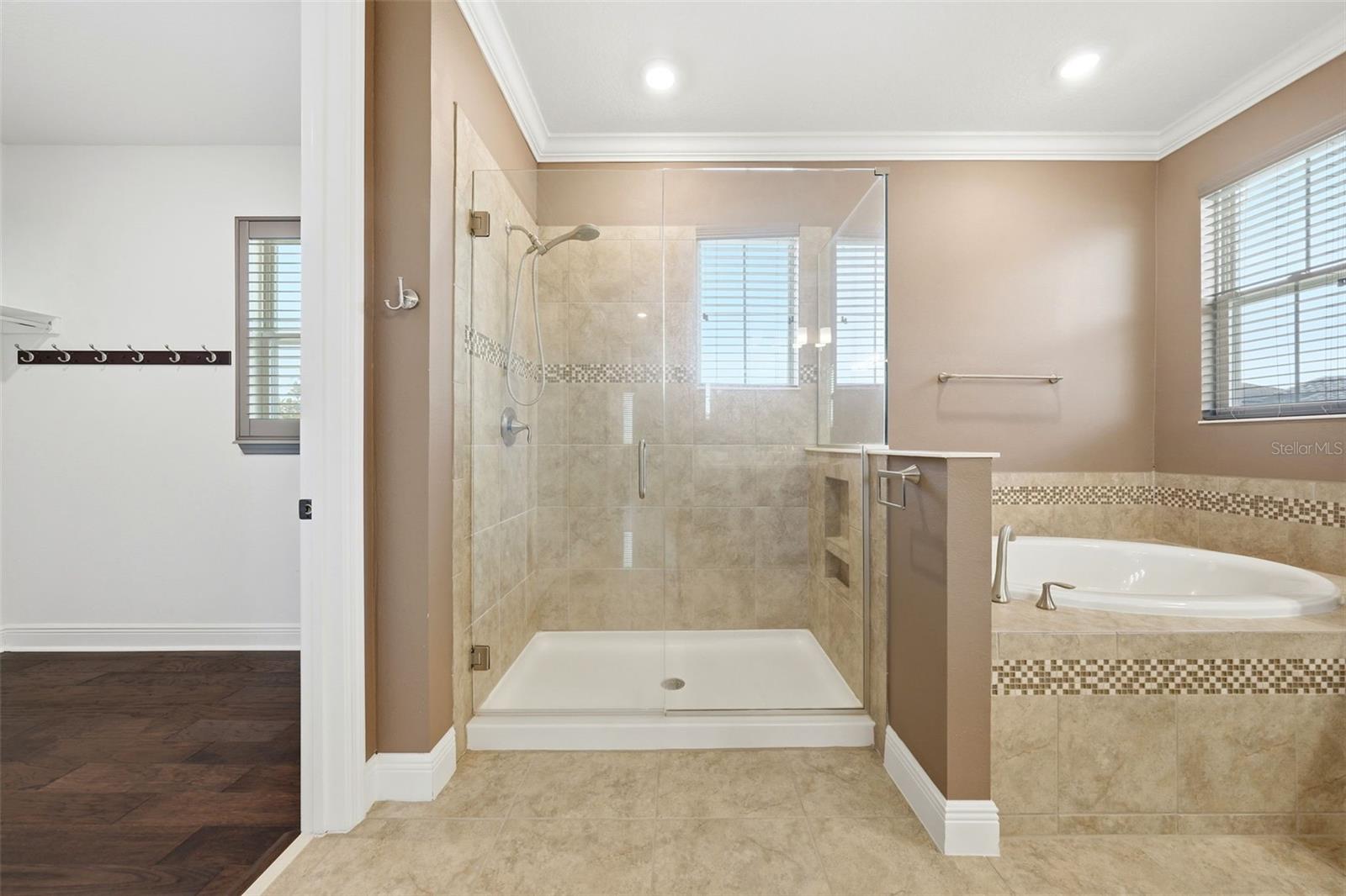 ESTATES/PARKSIDE - Residential