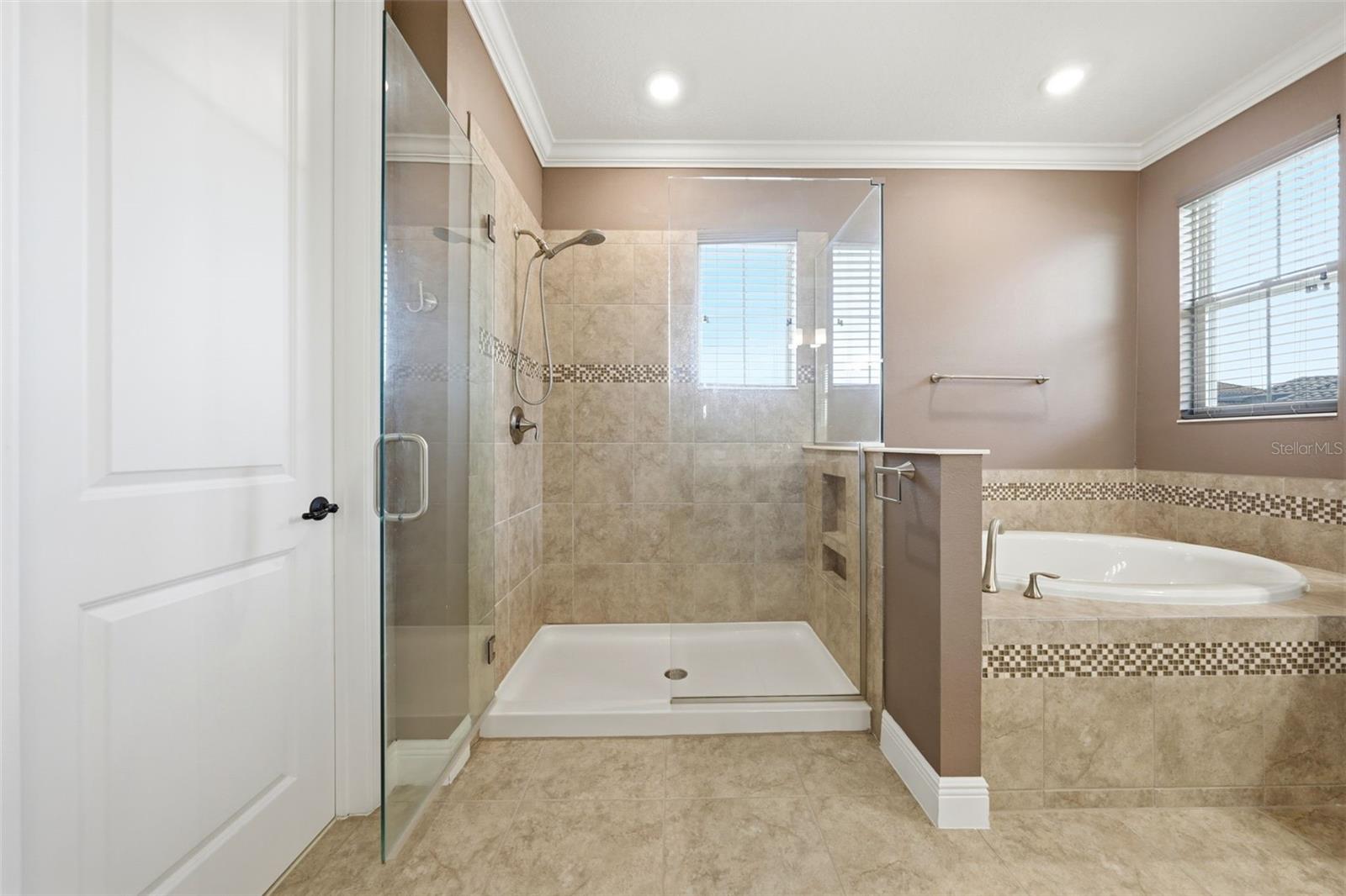 ESTATES/PARKSIDE - Residential