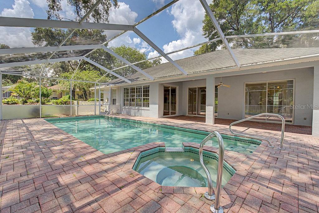 FAIRWAY ESTATES OF RAINBOW SPRINGS - Residential