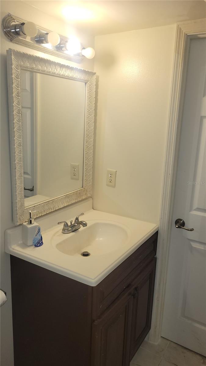 OAKS OF NORTHWOOD CONDO - Residential