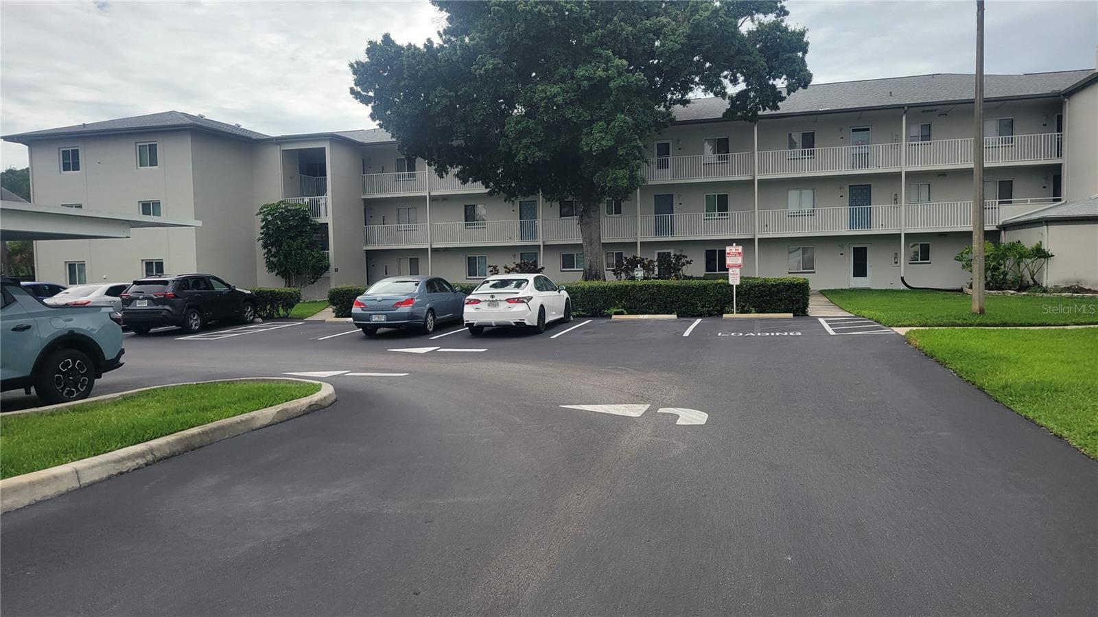 OAKS OF NORTHWOOD CONDO - Residential