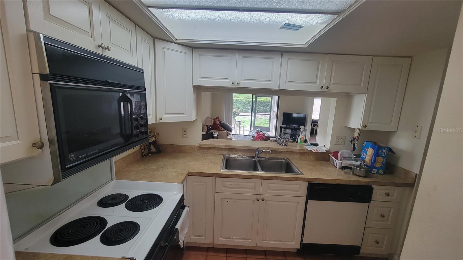 OAKS OF NORTHWOOD CONDO - Residential