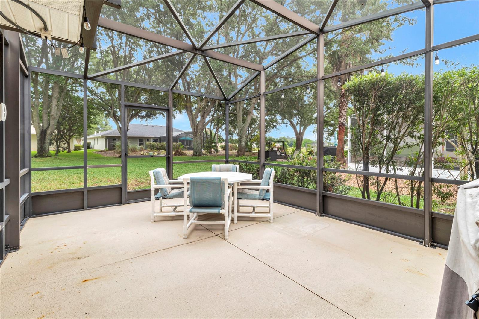 ROYAL HIGHLANDS - Residential