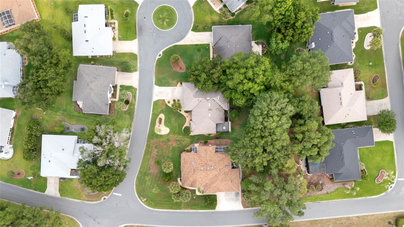 ROYAL HIGHLANDS - Residential