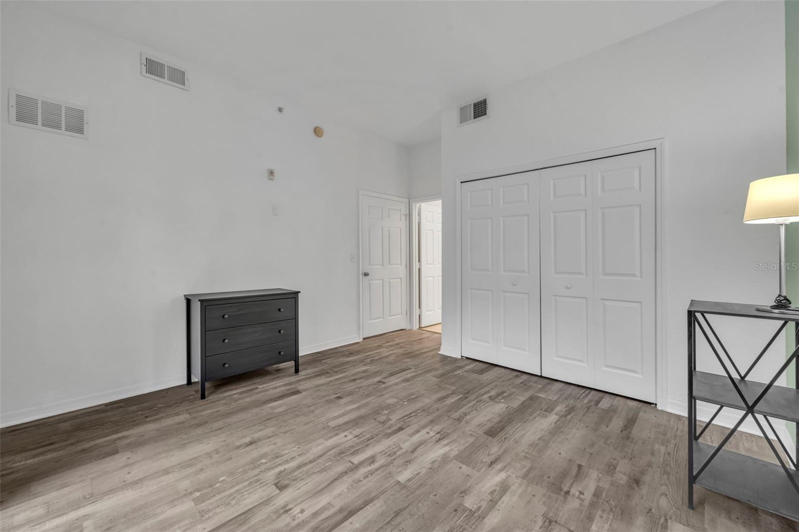 CARIBE COVE PH 03 CONDO - Residential