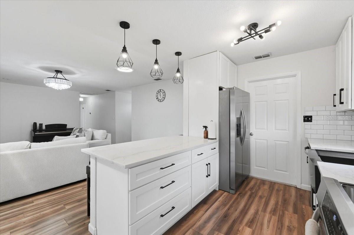 YELLOW PINE FIRST ADD - Residential