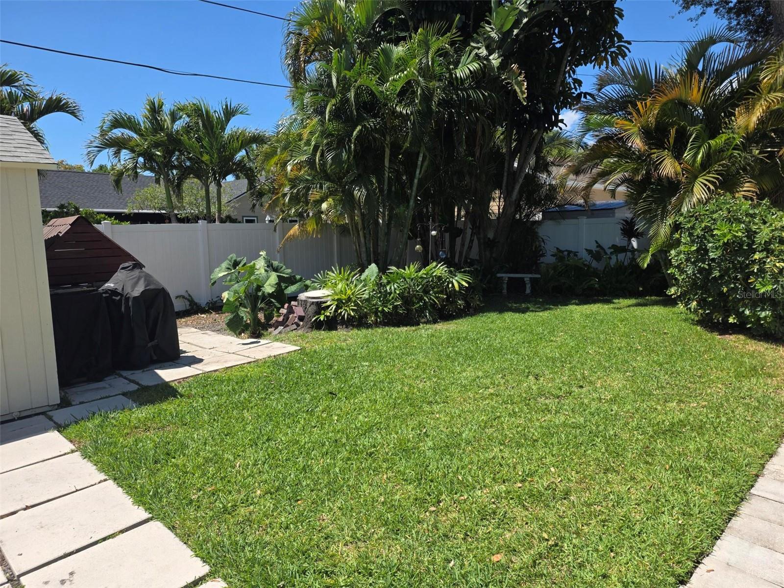 ALLENDALE TERRACE BLKS A-B-1-2-3-4-5-6 - Residential