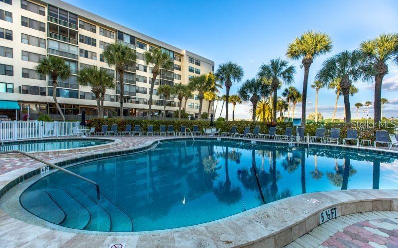 HARBOR TOWERS Y & R - Residential Lease