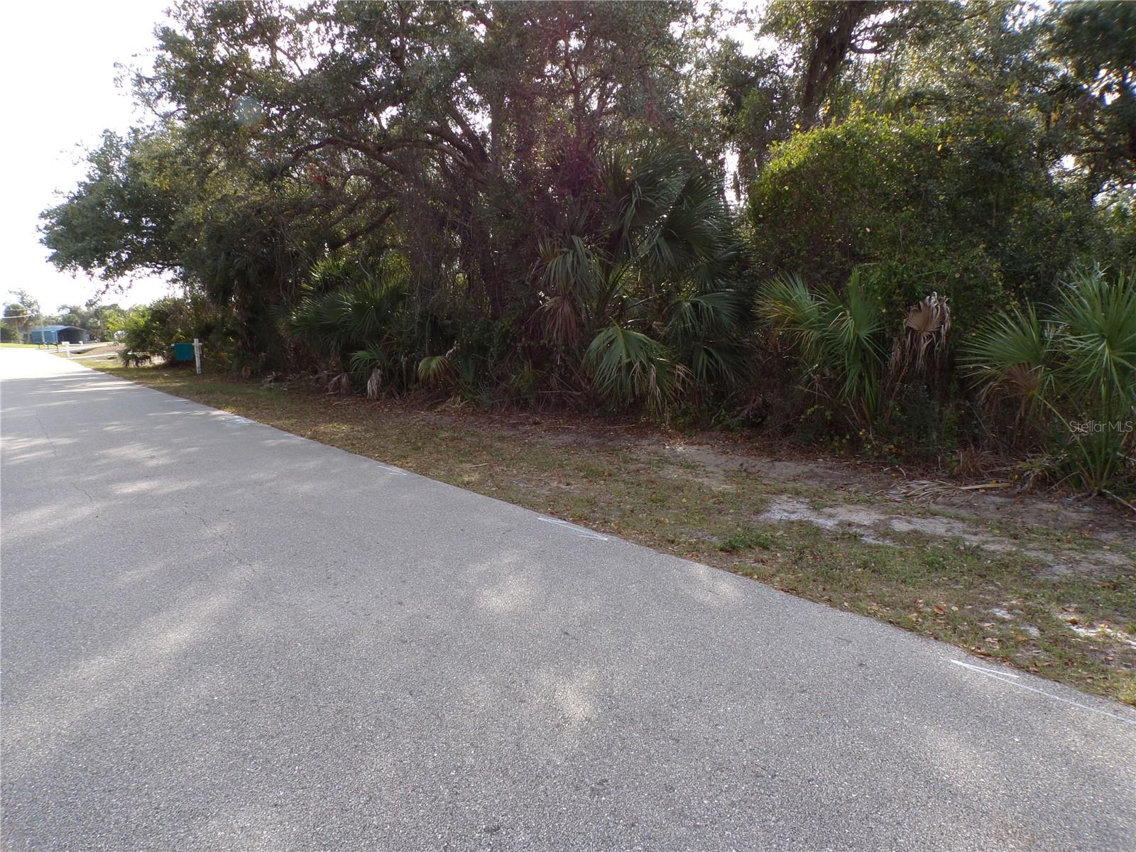 PORT CHARLOTTE SUB 07 - Land