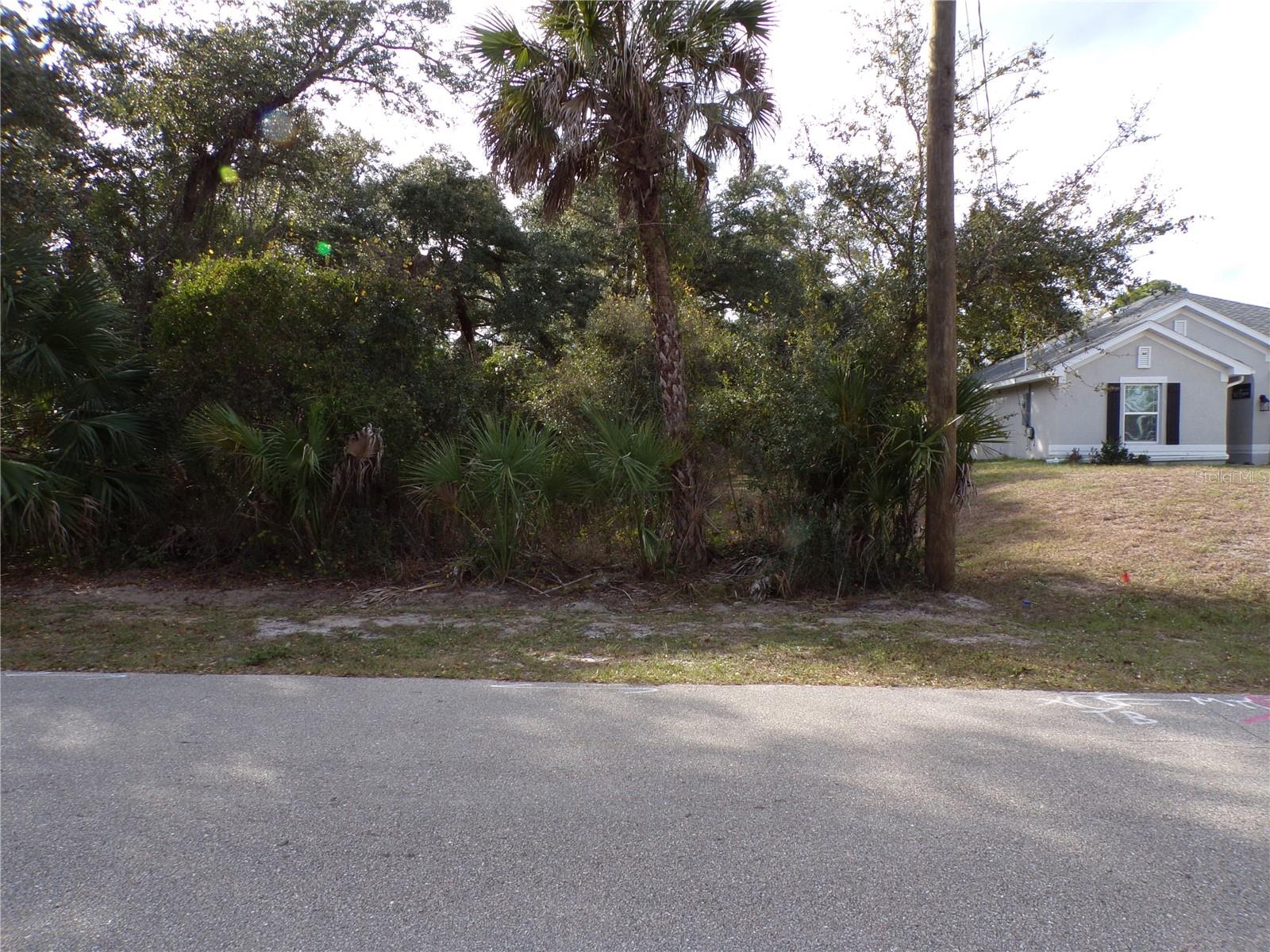 PORT CHARLOTTE SUB 07 - Land
