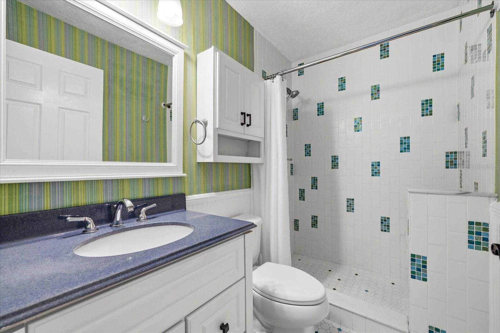 TAHITIAN TOWERS CONDO - Residential