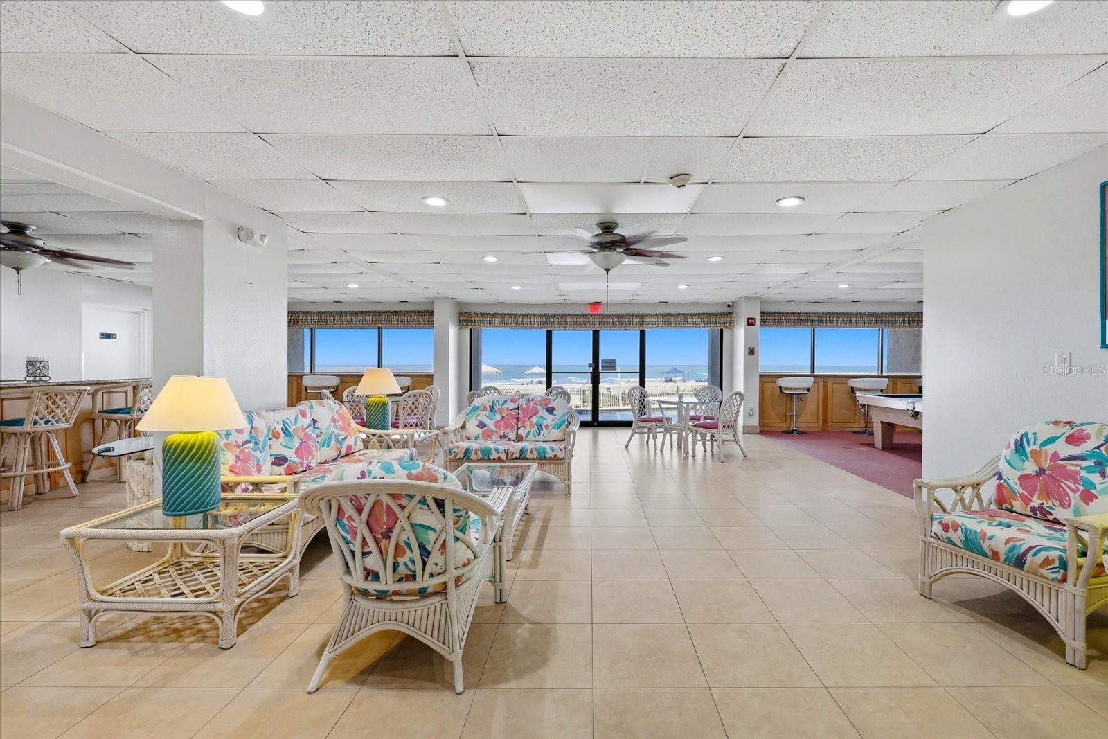 TAHITIAN TOWERS CONDO - Residential