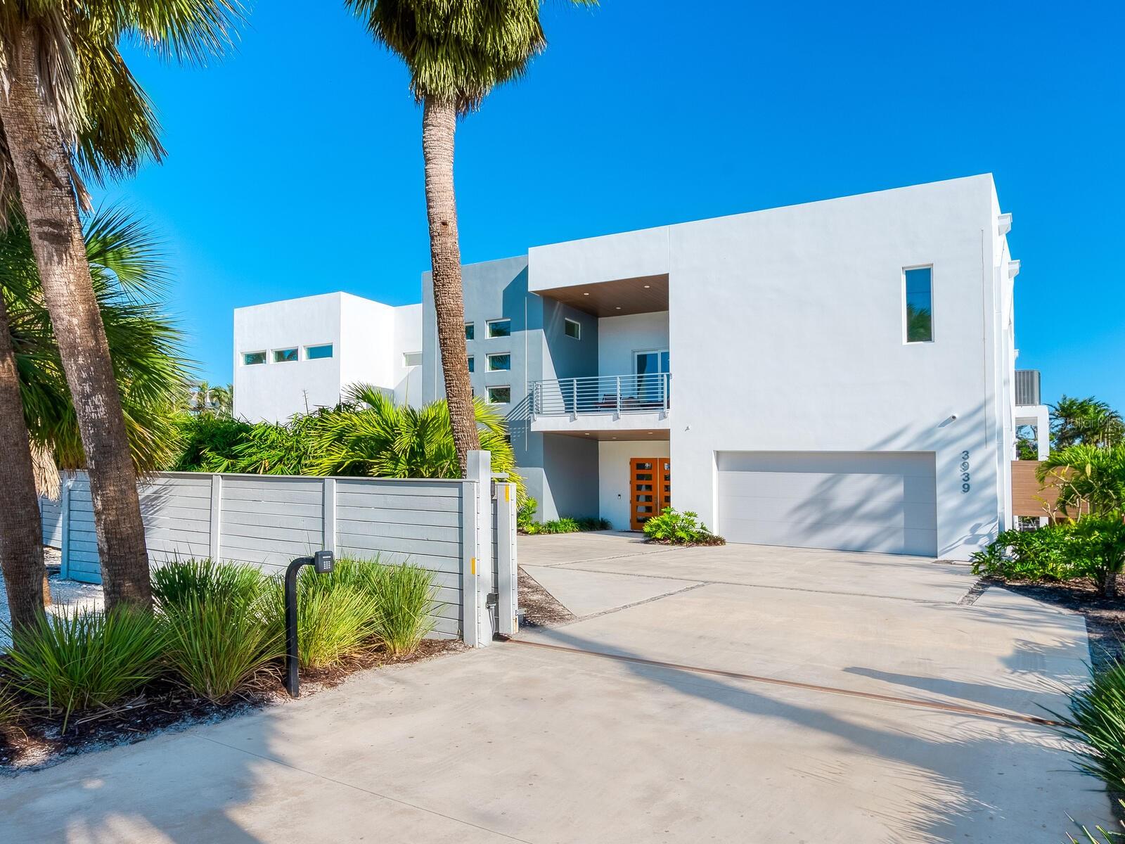 SIESTA REV OF - Residential