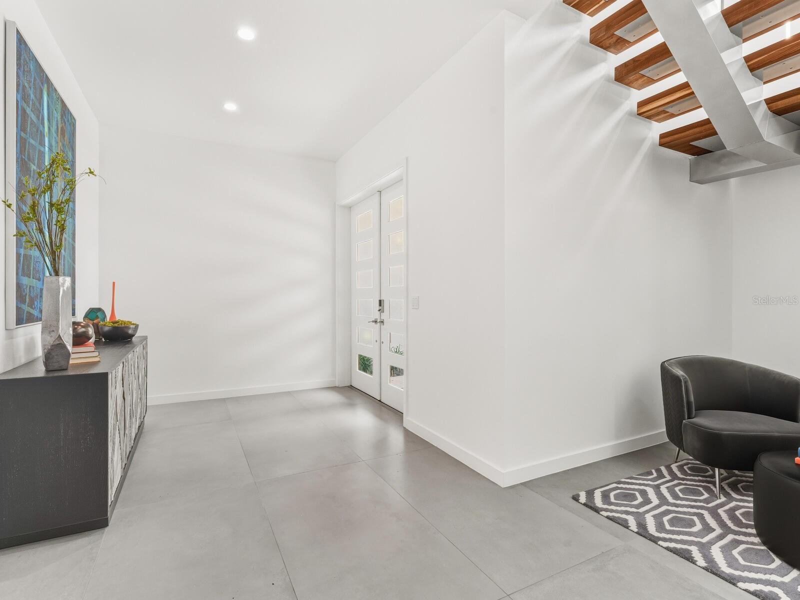 SIESTA REV OF - Residential