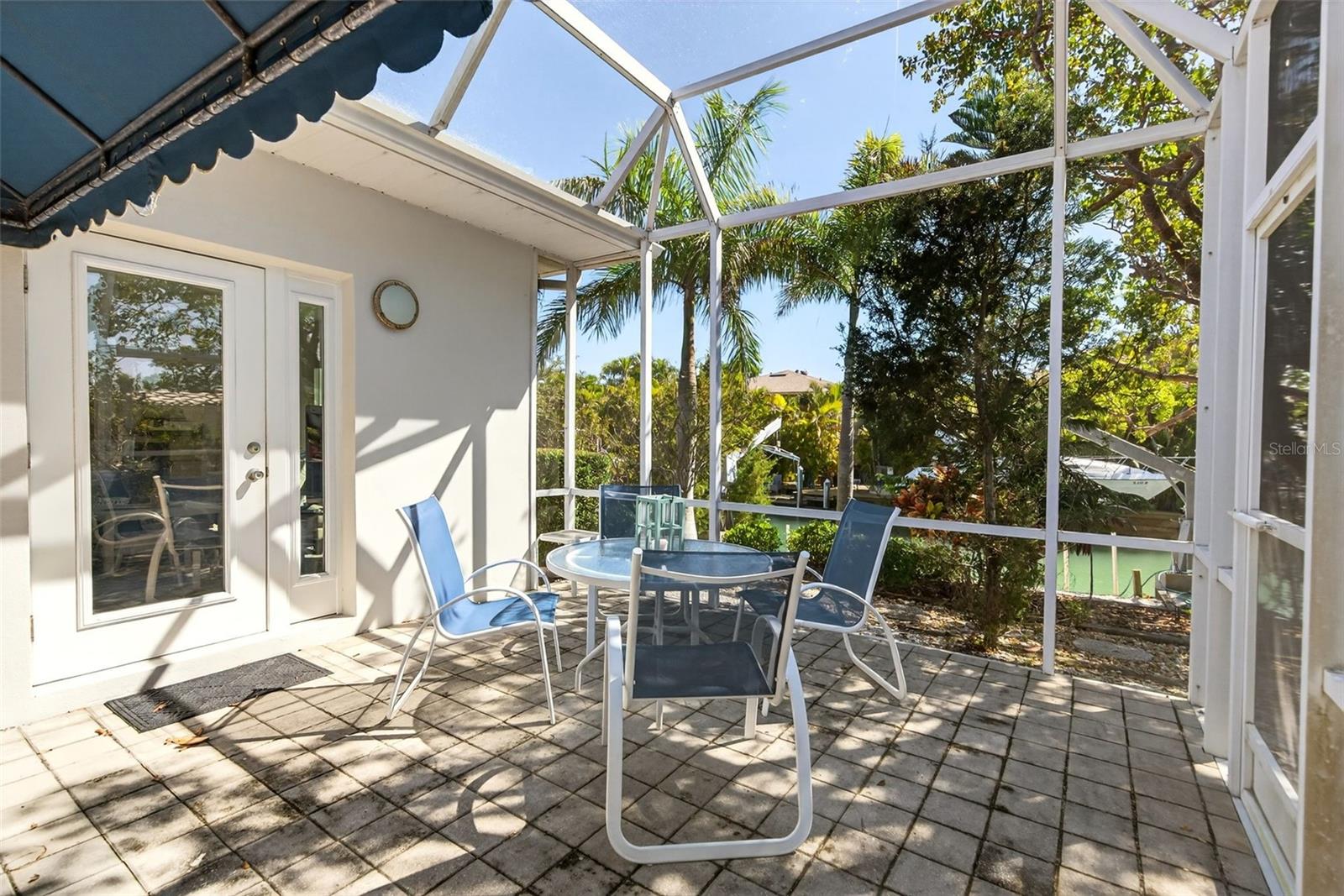 SLEEPY LAGOON PARK - Residential