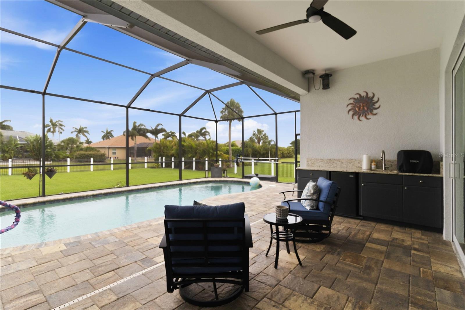 ROTONDA WEST WHITE MARSH - Residential