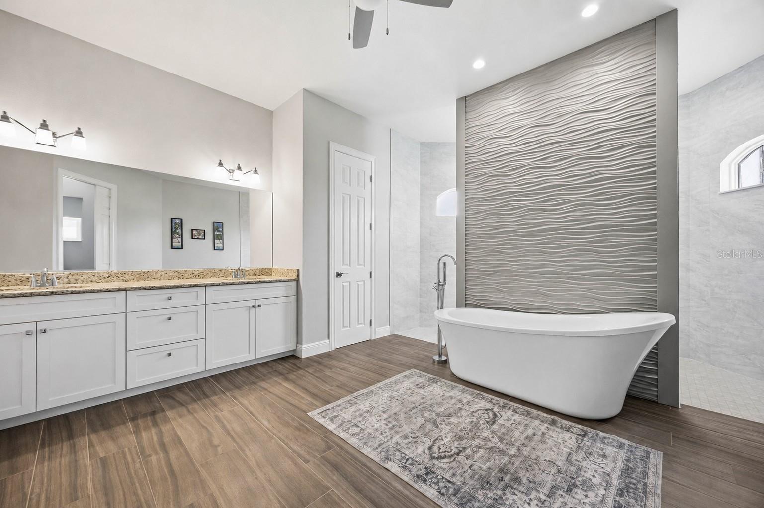 ROTONDA WEST WHITE MARSH - Residential