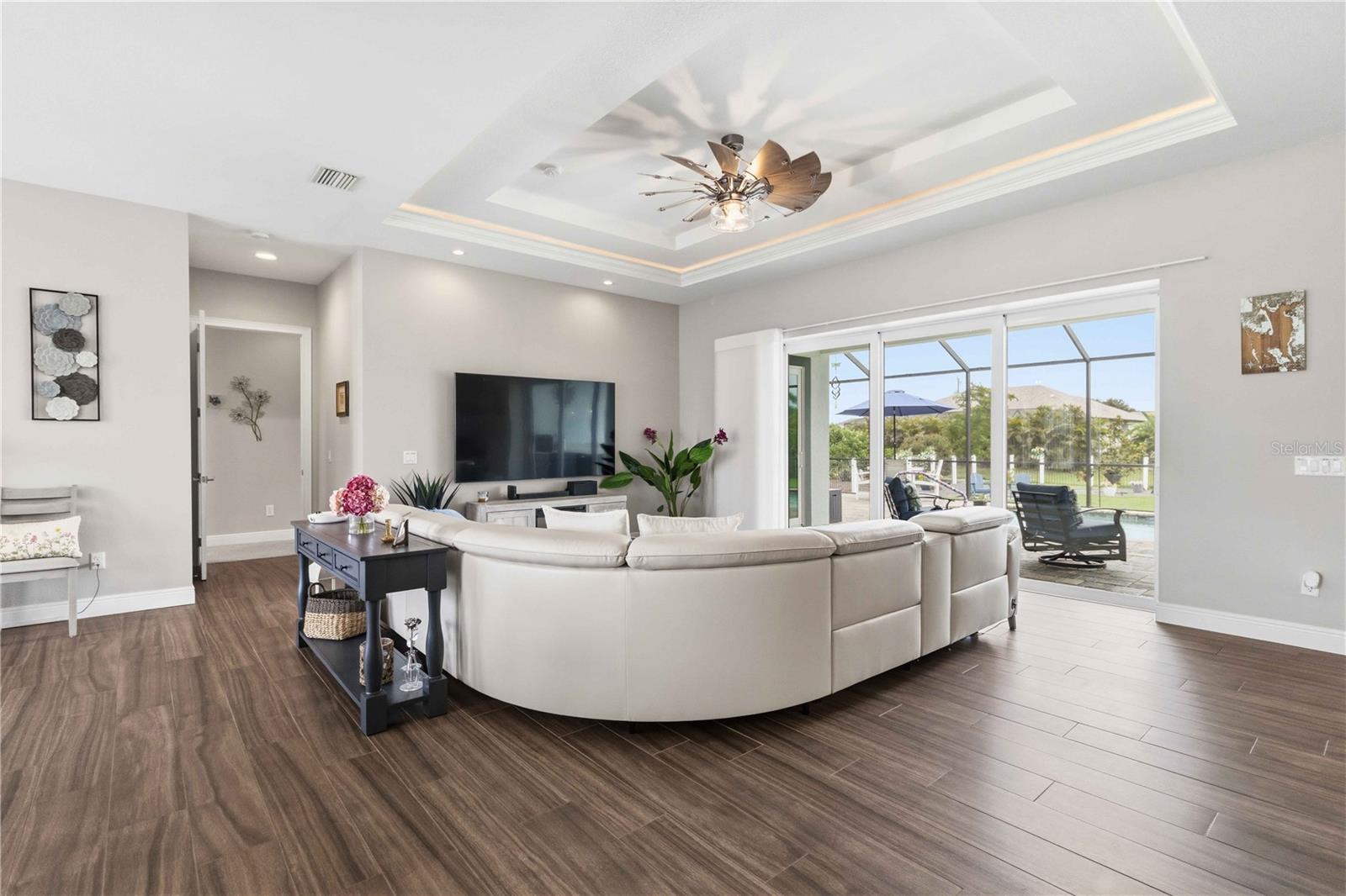 ROTONDA WEST WHITE MARSH - Residential