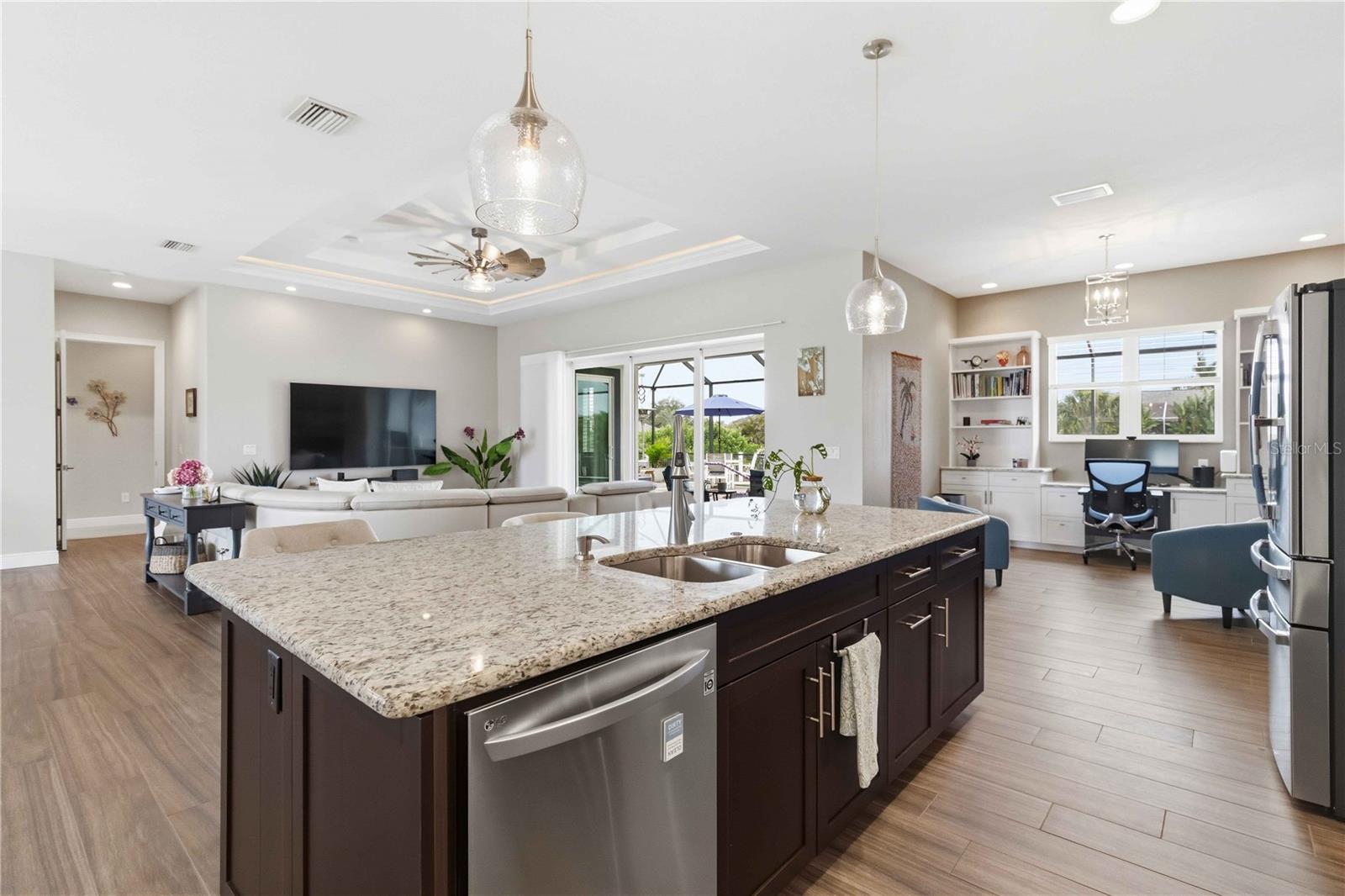 ROTONDA WEST WHITE MARSH - Residential