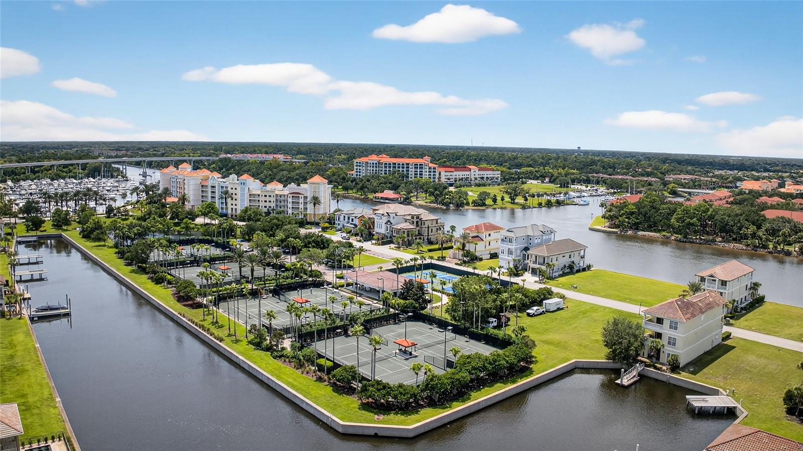 NORTHSHORE 05 - Residential