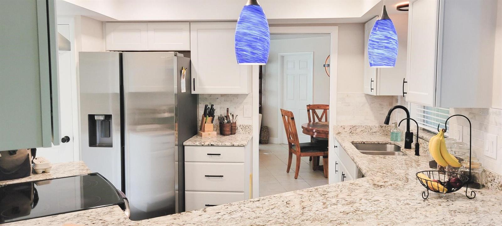 SOUTH VENICE - Residential