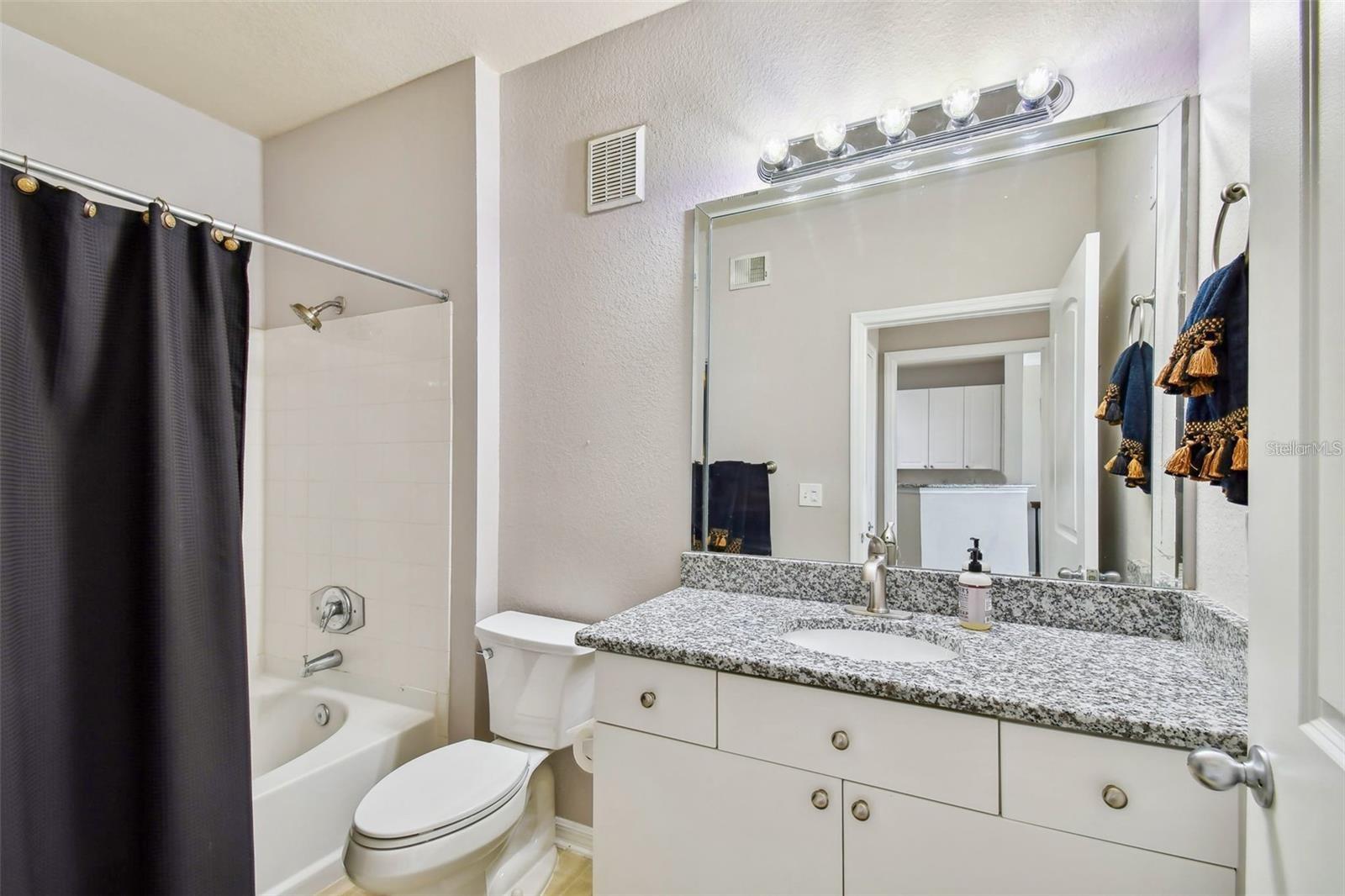 VILLA SONOMA AT INTERNATIONAL - Residential