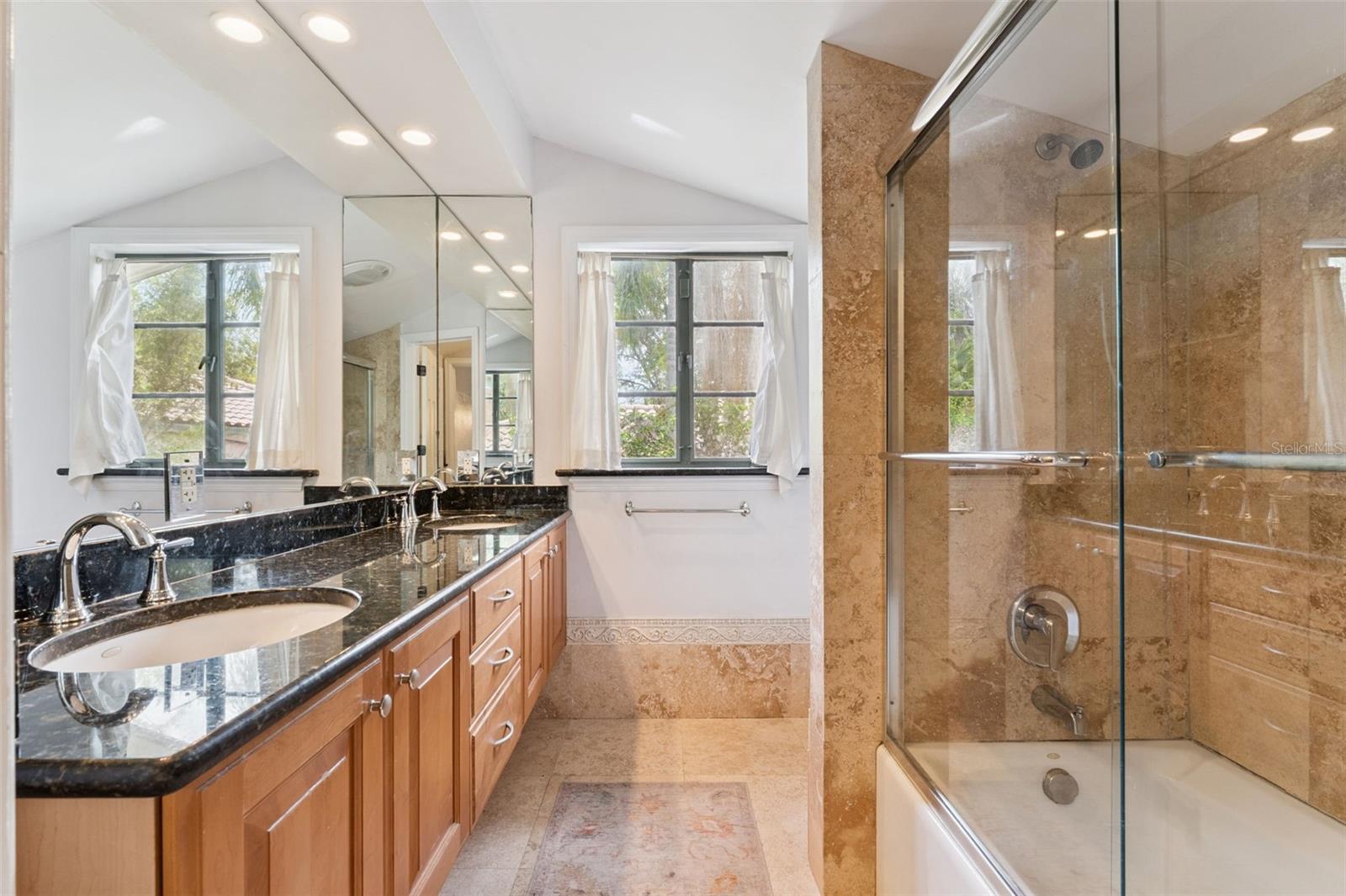 VIRGINIA HEIGHTS - Residential