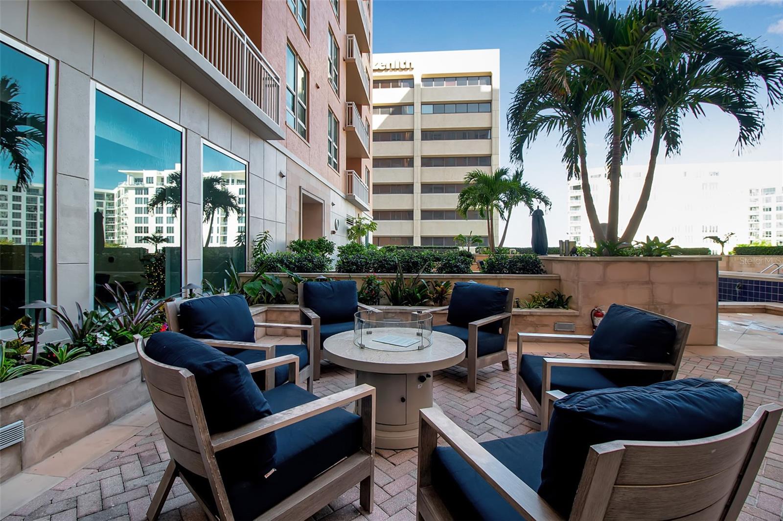 1350 MAIN RESIDENTIAL - Residential