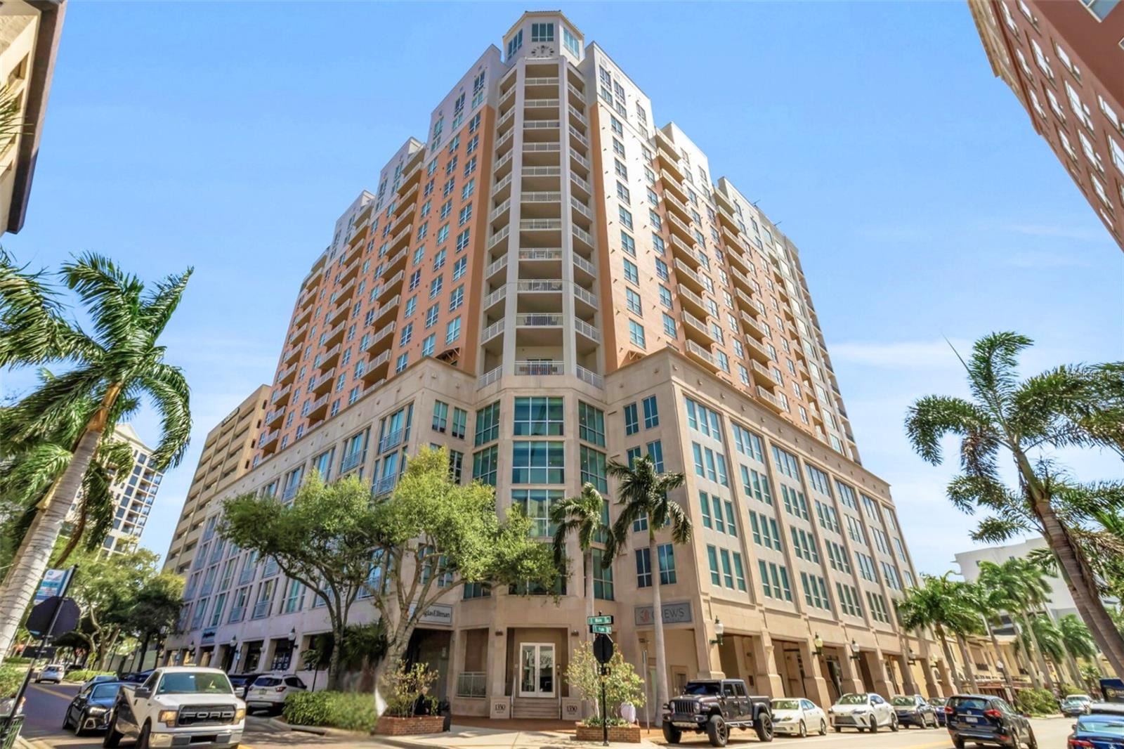 1350 MAIN RESIDENTIAL - Residential