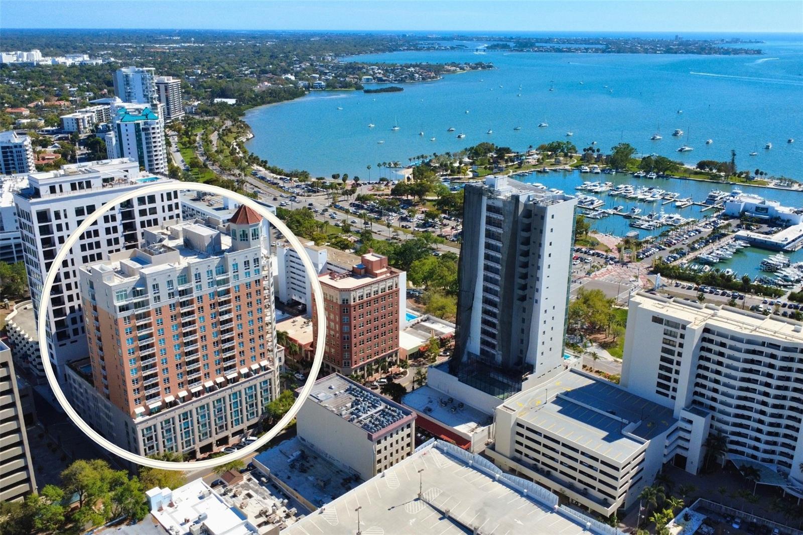 1350 MAIN RESIDENTIAL - Residential