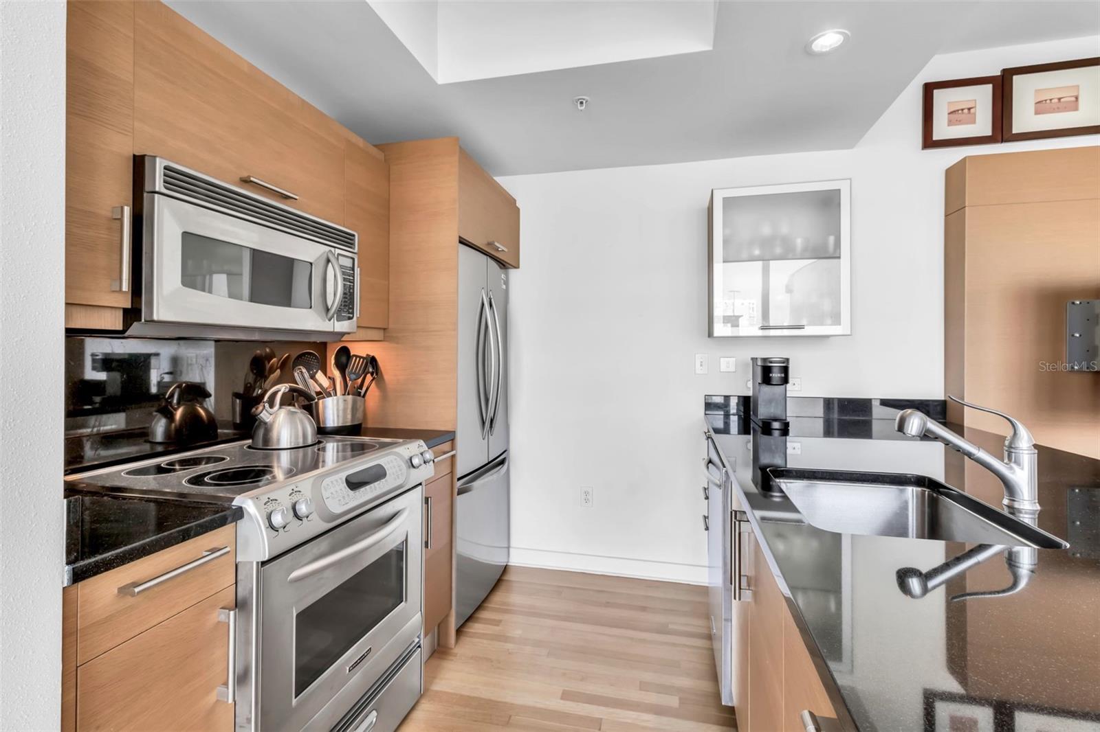 1350 MAIN RESIDENTIAL - Residential