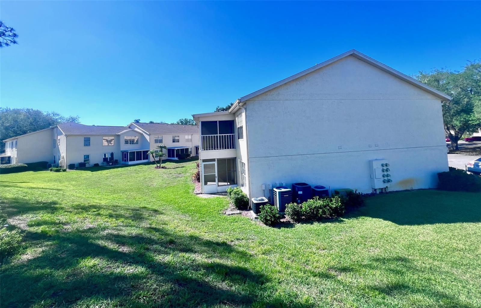 MILLPOND TRACE CONDO - Residential