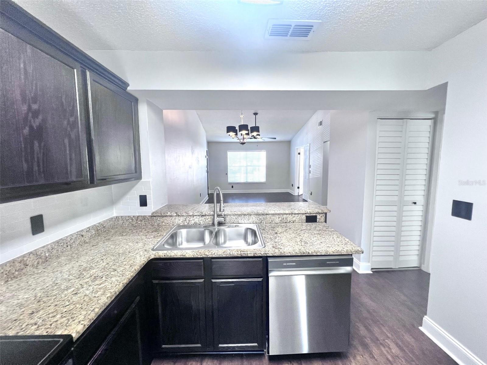 MILLPOND TRACE CONDO - Residential