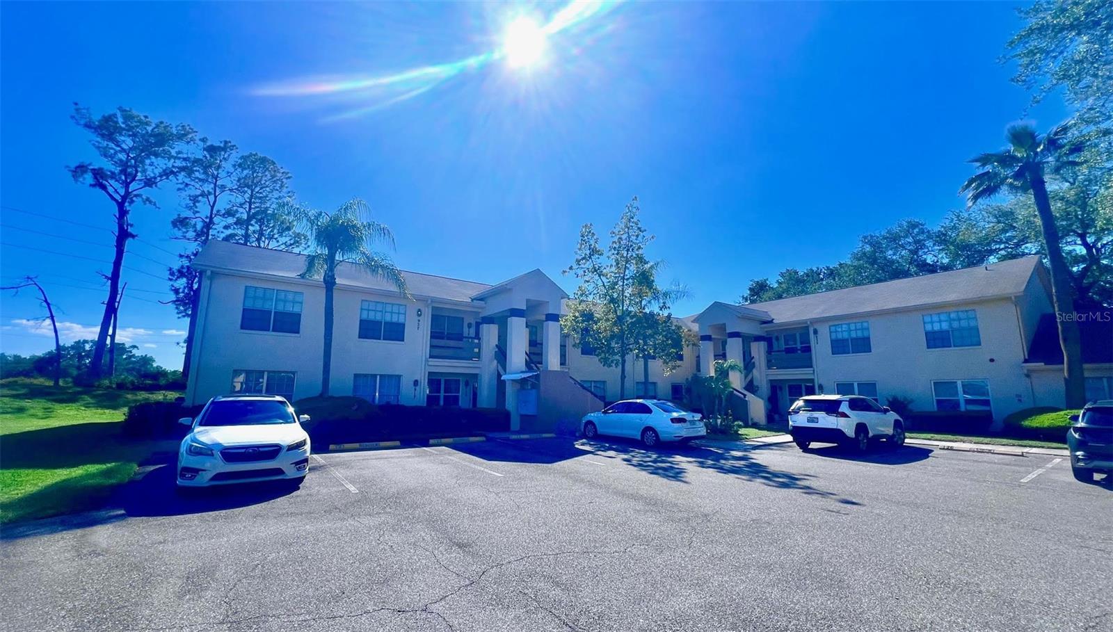 MILLPOND TRACE CONDO - Residential