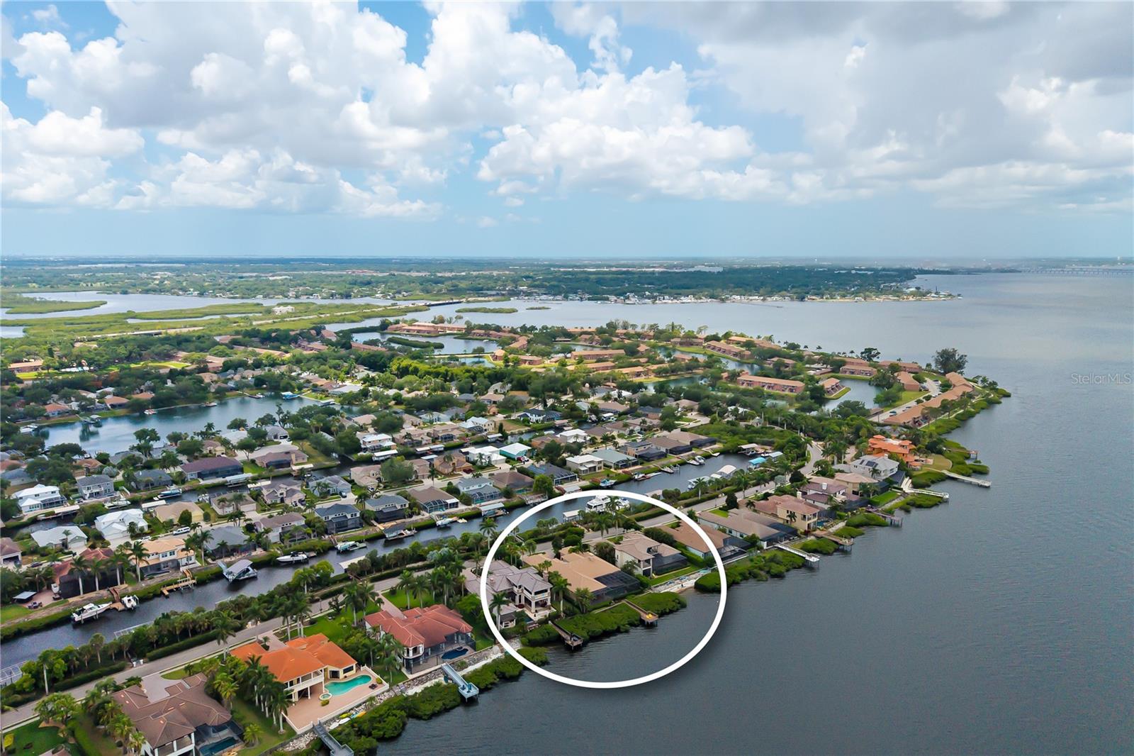 RIVERDALE - Residential