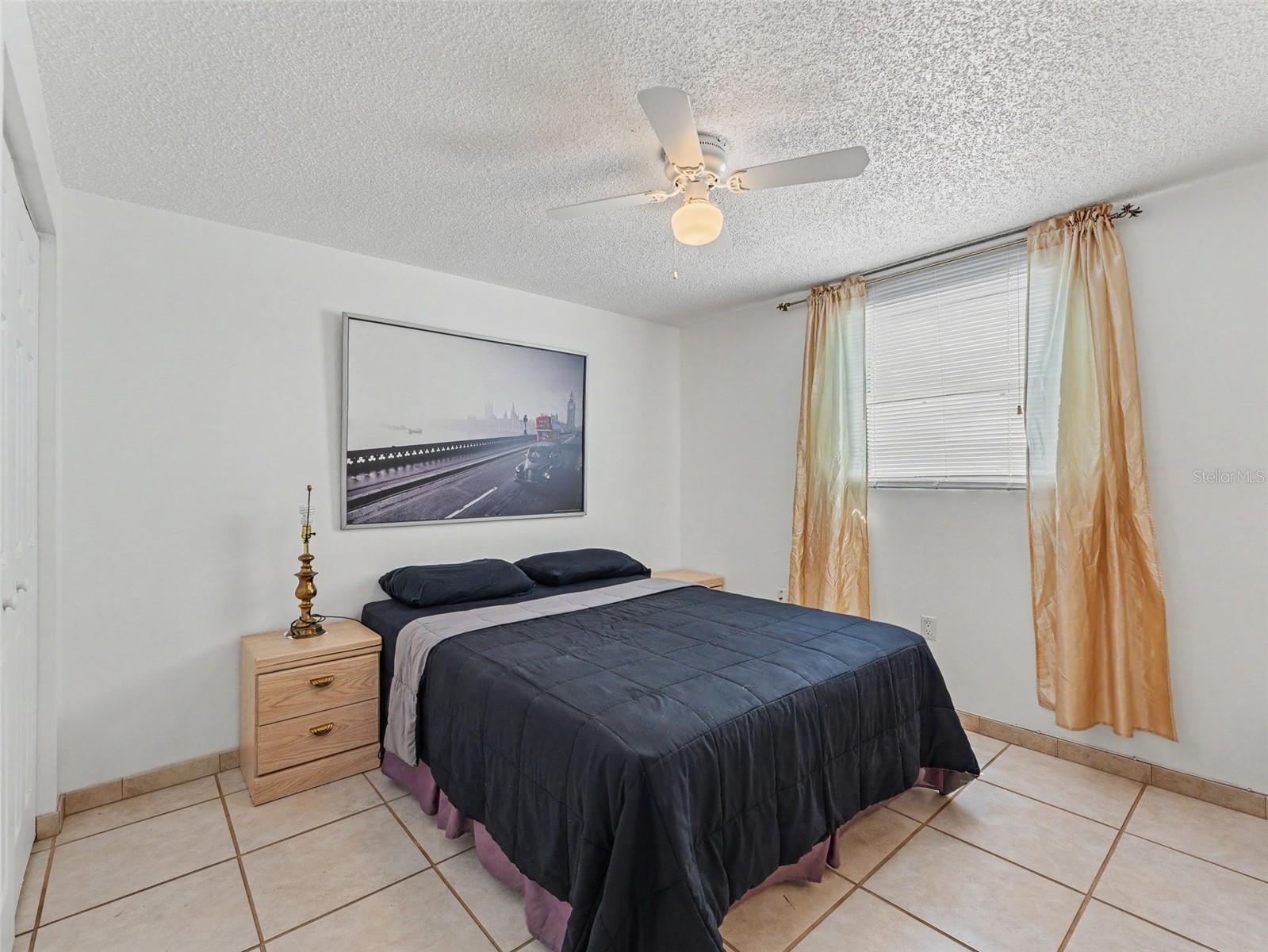 TOWNE SQUARE VILLAS CONDO - Residential