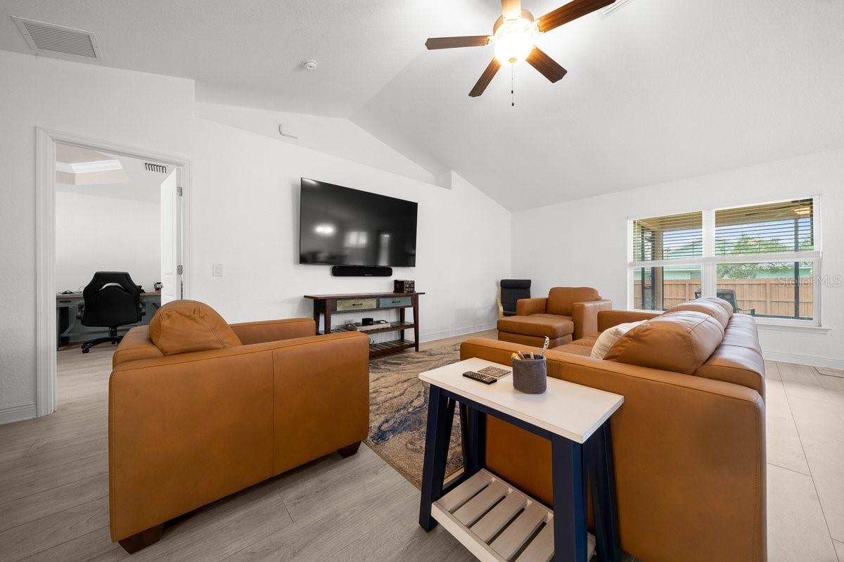 ORANGE BLOSSOM HILLS UN 04 - Residential