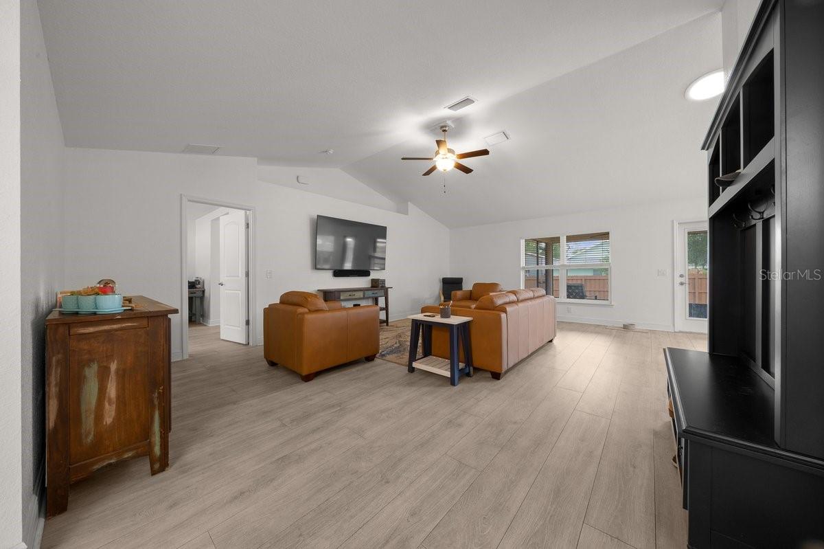 ORANGE BLOSSOM HILLS UN 04 - Residential