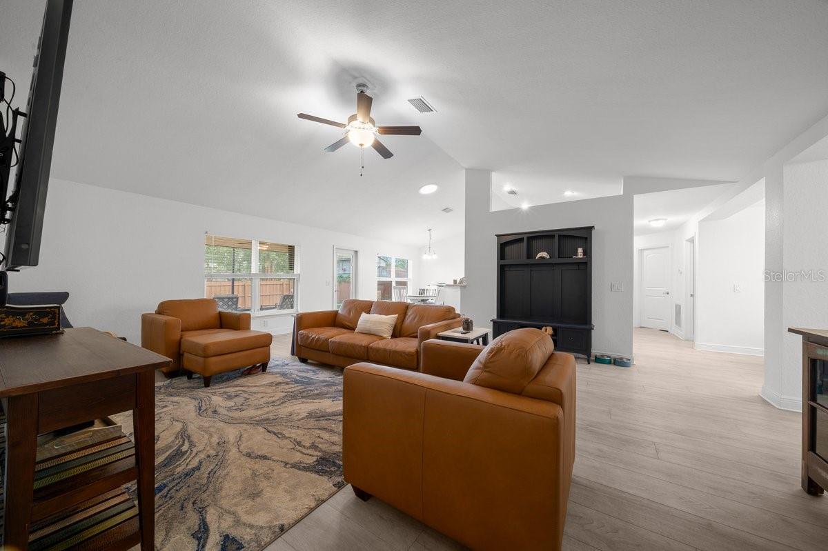 ORANGE BLOSSOM HILLS UN 04 - Residential
