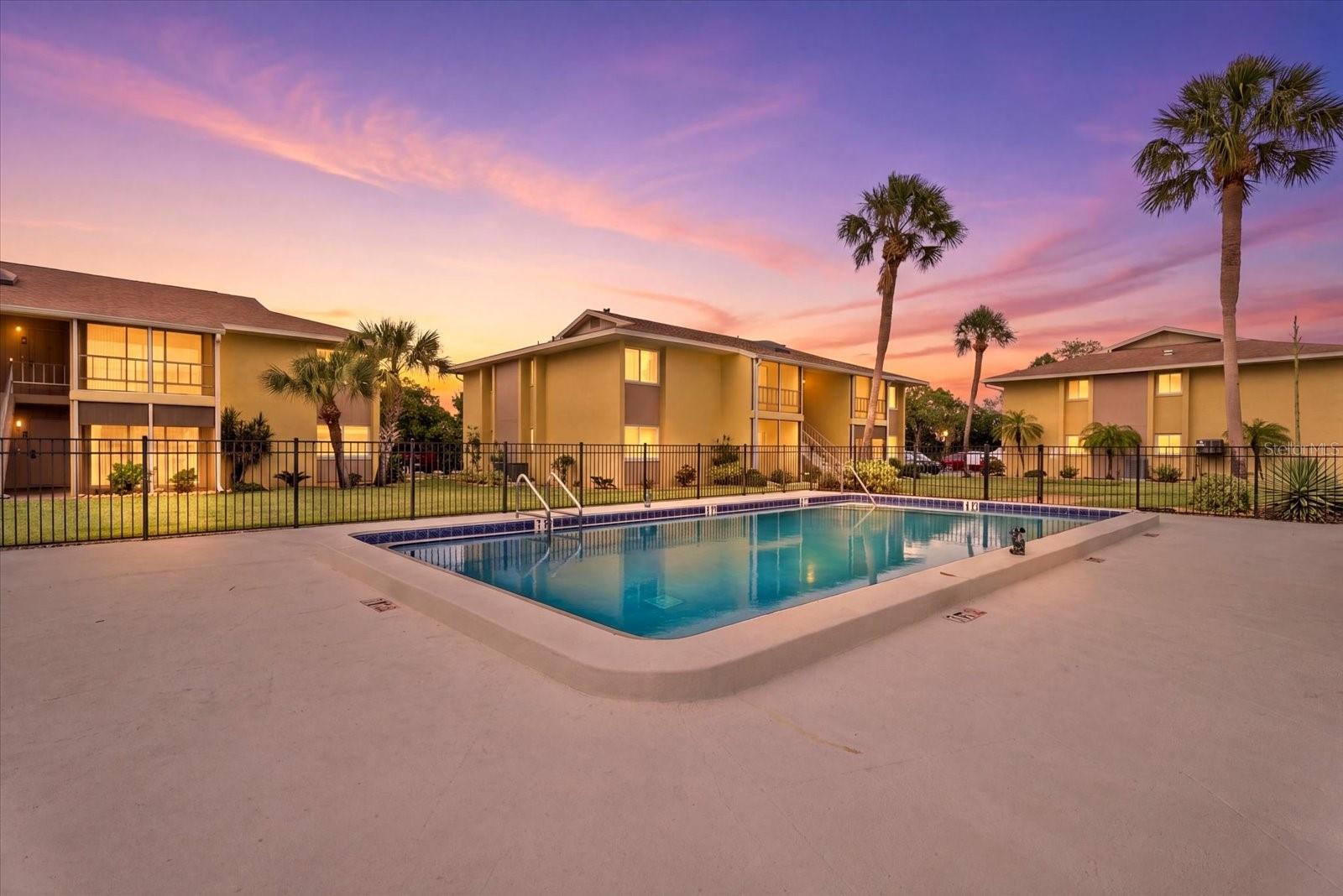 LYONS COVE - Residential